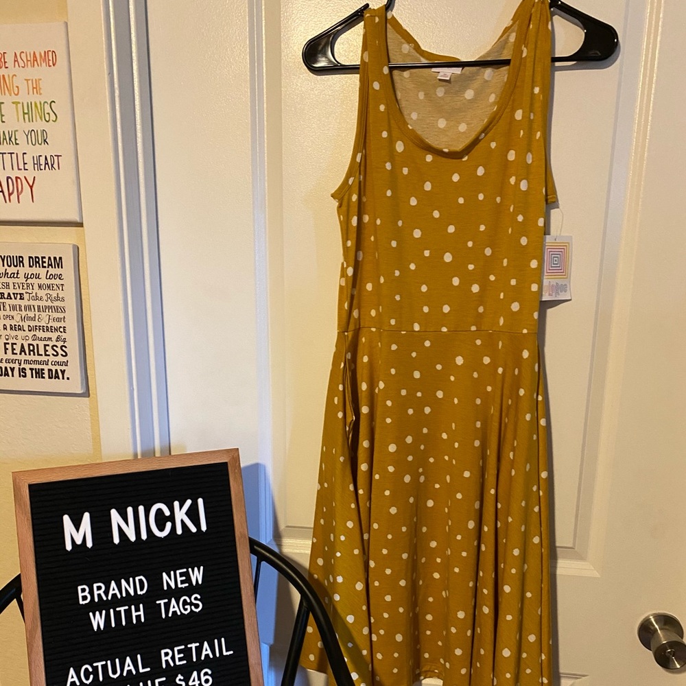 Medium Lularoe Nicki Dress